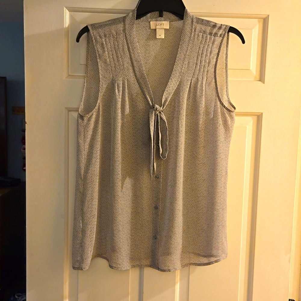 Loft medium blouse